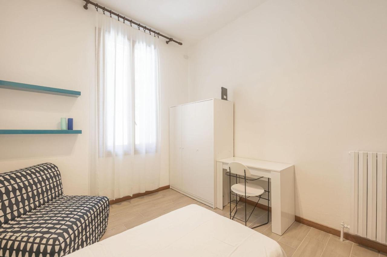 Arte E Cinema - 10 Min Da Venezia Apartment Mestre Exterior photo
